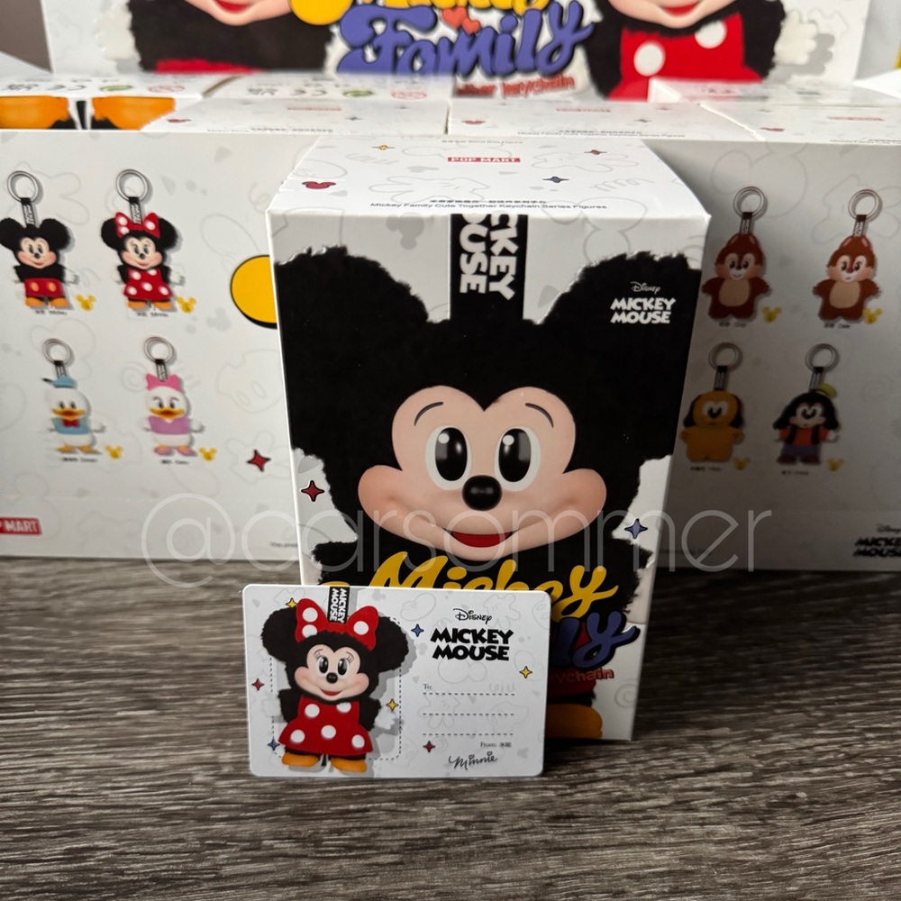 Pop Mart Mickey Family Cute Together “Minnie”
